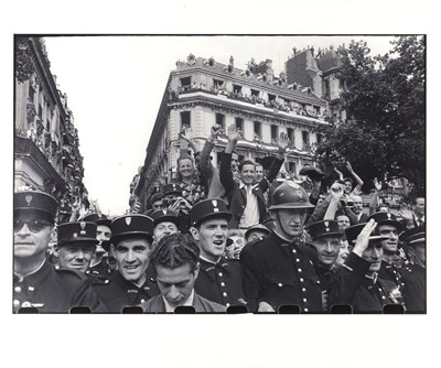 Lot 135 - ROBERT CAPA (1913–1954)
