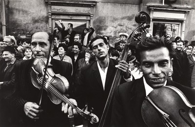 Lot 183 - JOSEF KOUDELKA (*1938)