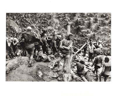Lot 207 - SEBASTIÃO SALGADO (*1944)
