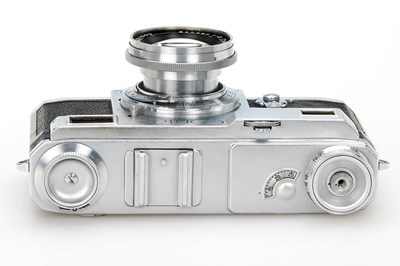 Lot 5 - Zeiss Ikon Contax II Outfit