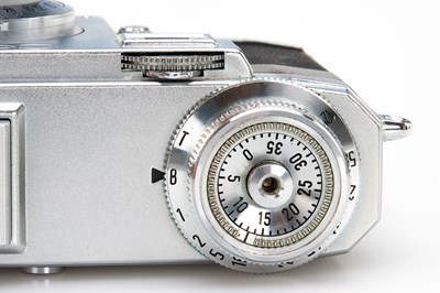 Lot 6 - Zeiss Ikon Contax IIa Outfit