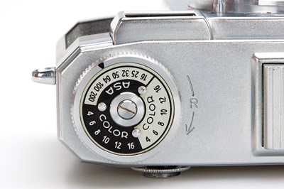 Lot 6 - Zeiss Ikon Contax IIa Outfit