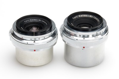 Lot 6 - Zeiss Ikon Contax IIa Outfit