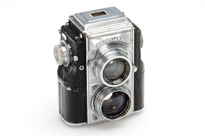 Lot 8 - Zeiss Ikon Contaflex TLR Set