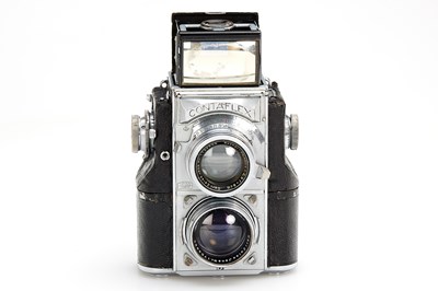 Lot 8 - Zeiss Ikon Contaflex TLR Set