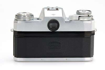 Lot 11 - Zeiss Ikon Contarex Bull's Eye + Planar 2/50mm