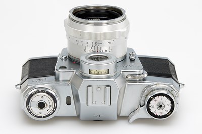 Lot 11 - Zeiss Ikon Contarex Bull's Eye + Planar 2/50mm