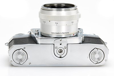 Lot 11 - Zeiss Ikon Contarex Bull's Eye + Planar 2/50mm