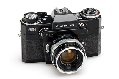 Lot 12 - Zeiss Ikon Contarex Super Black 1.Model + Planar 2/50mm