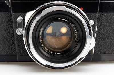 Lot 12 - Zeiss Ikon Contarex Super Black 1.Model + Planar 2/50mm