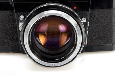 Lot 13 - Zeiss Ikon Contarex Super Black 2.Model + Planar 1.4/55mm