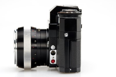 Lot 13 - Zeiss Ikon Contarex Super Black 2.Model + Planar 1.4/55mm