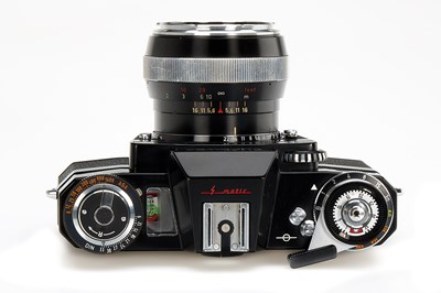 Lot 13 - Zeiss Ikon Contarex Super Black 2.Model + Planar 1.4/55mm