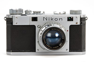 Lot 16 - Nikon I + Nikkor 2/5cm