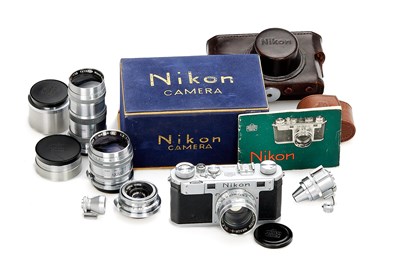 Lot 17 - Nikon M Outfit