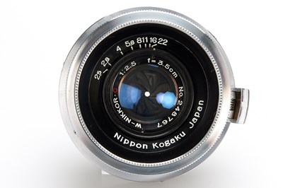 Lot 18 - Nikon S Outfit
