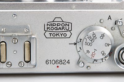 Lot 18 - Nikon S Outfit