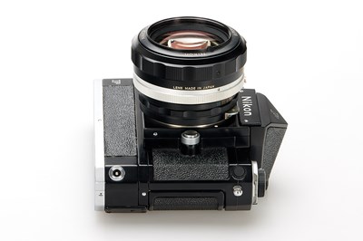 Lot 23 - Nikon F Eyelevel Black Motor Outfit