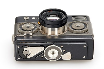 Lot 29 - Rollei 35 Classic Black 'Ian Parker'