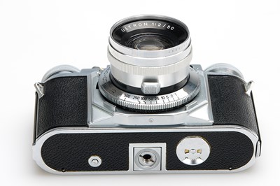 Lot 36 - Voigtländer Prominent I Collection