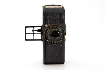 Lot 48 - Levy-Roth Minnigraph