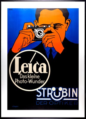 Lot 56 - Leica - Das kleine Photo Wunder 'Strübin'