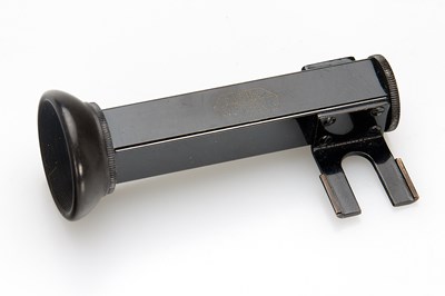Lot 69 - Leica II Mod. D Black/Chrome Outfit