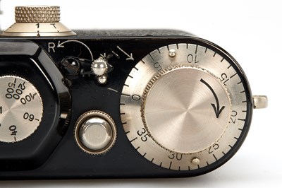 Lot 71 - Leica III Mod. F Black/Nickel + Summar 2/5cm Rigid