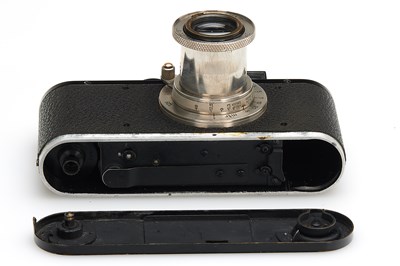 Lot 72 - Leica Standard Black/Nickel + Hektor 2.5/5cm