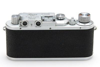 Lot 79 - Leica IIIa 'Monte en Sarre'