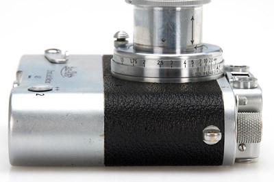 Lot 80 - Leica IIIb + MOOLY 2-Speed