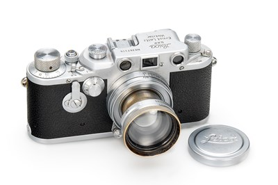 Lot 86 - Leica IIId + Summitar 2/5cm