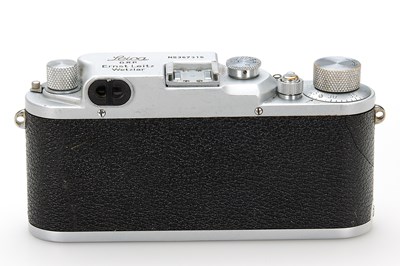 Lot 86 - Leica IIId + Summitar 2/5cm