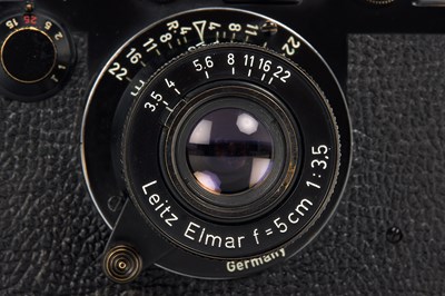 Lot 89 - Leica IIIf Black Paint 'Swedish Army'