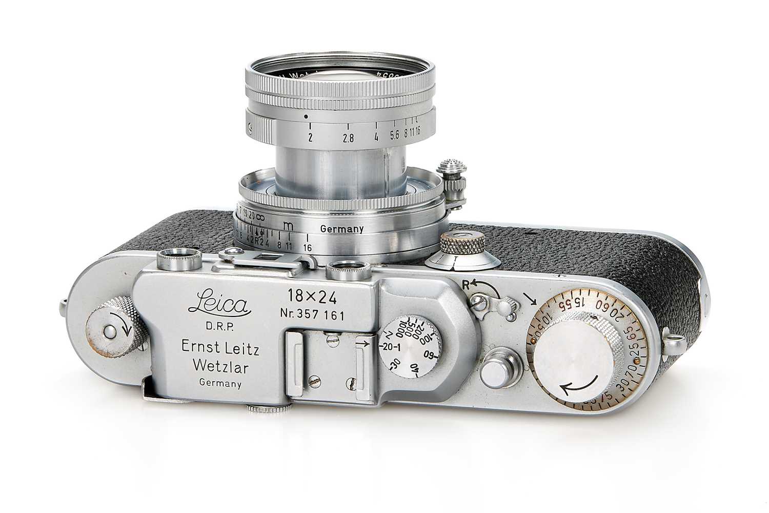 Lot 91 - Leica 72 Wetzlar + Summicron 2/5cm
