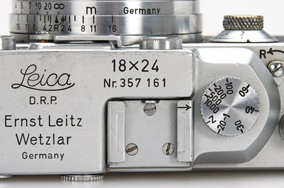 Lot 91 - Leica 72 Wetzlar + Summicron 2/5cm