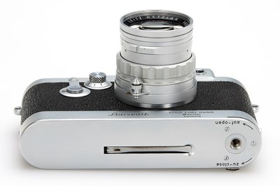 Lot 93 - Leica IIIg Outfit