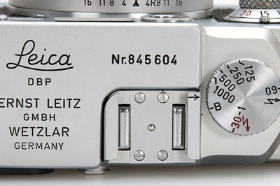 Lot 93 - Leica IIIg Outfit