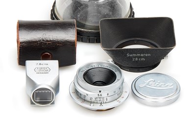 Lot 98 - Leitz Summaron 5.6/2.8cm + 2.8cm Finder SLOOZ + Hood SBOOK