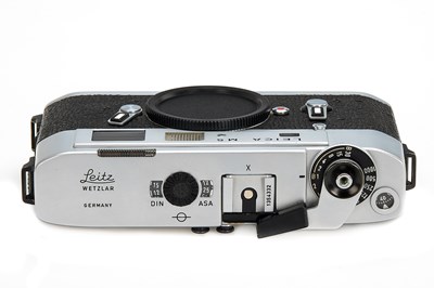 Lot 149 - Leica M5 Chrome 3-Lug