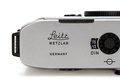 Lot 149 - Leica M5 Chrome 3-Lug