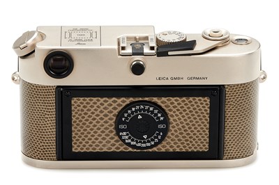 Lot 155 - Leica M6 Platin 150 Jahre Edition