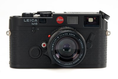 Lot 158 - Leica Ein Stück Leica 10496