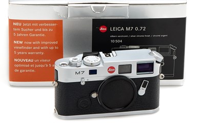 Lot 162 - Leica M7 silver 10504 0.72