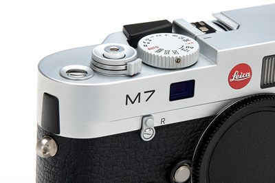 Lot 162 - Leica M7 silver 10504 0.72
