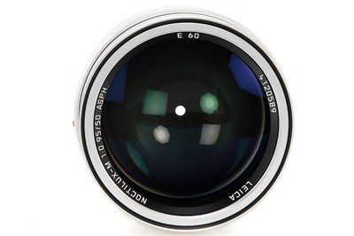 Lot 165 - Leica M9-P Chrome + Noctilux 0.95/50mm Chrome 'Leica Shop'
