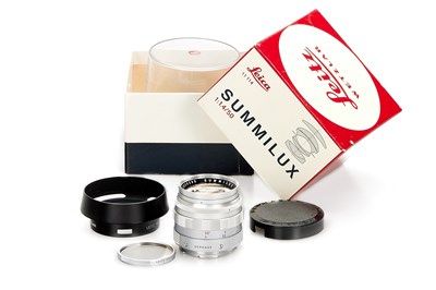 Lot 184 - Leitz Summilux 1.4/50mm Chrome