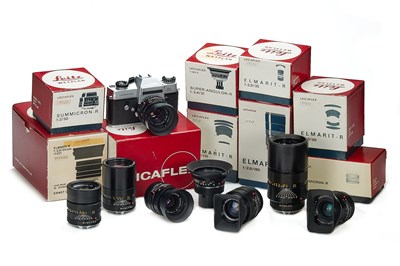 Lot 201 - Leicaflex SL + 8 lenses Outfit