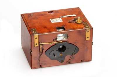Lot 244 - J. Robinson & Sons  The 'Luzo'