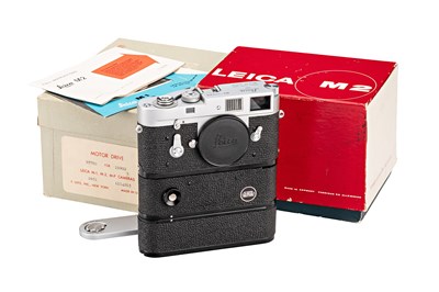 Lot 47 - Leica M2 (M) Chrome + NY Motordrive